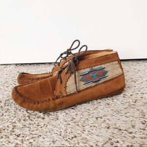Minnetonka ankle mocassins / sz 7